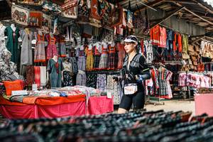 BIB: 
                            <button type="button" onclick="openModal(25557456)" class="btn btn-primary btn-sm float-right btn-popup" data-toggle="modal" data-target=".modal-high-quality">
                        <i class="fas fa-shopping-cart"></i> Add to Cart
                    </button>
                                            <button type="button" onclick="isThisMe(25557456, true)" class="btn btn-success btn-sm float-right btn-popup btn-isme hidden" data-toggle="tooltip" data-placement="bottom" title="นี่คือรูปของคุณใช่ไหม คลิกที่นี่เพื่อเอาเข้าอัลบั้ม">
                        <i class="fas fa-plus"></i> Add to album
                    </button>
                    <button type="button" onclick="isThisMe(25557456, false)" class="btn btn-warning btn-sm float-right btn-popup btn-isnotme hidden">
                        <i class="fas fa-ban"></i> Remove from album
                    </button>